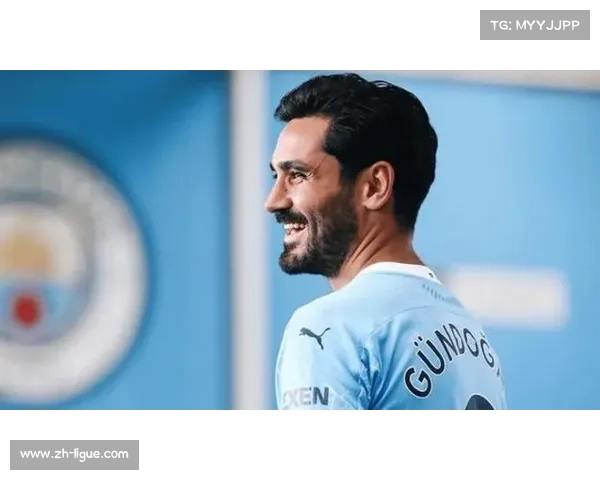 意甲科内利亚诺深陷困境核心哈克或加盟加拉塔萨雷引发关注